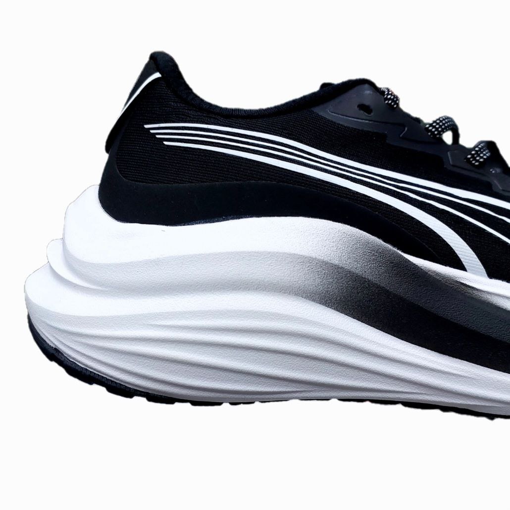 کفش اسپرت پوما مگ مکس نیترو رانینگ لژدار مردانه کفش اسپرت پوما مگ مکس نیترو رانینگ لژدار مردانه