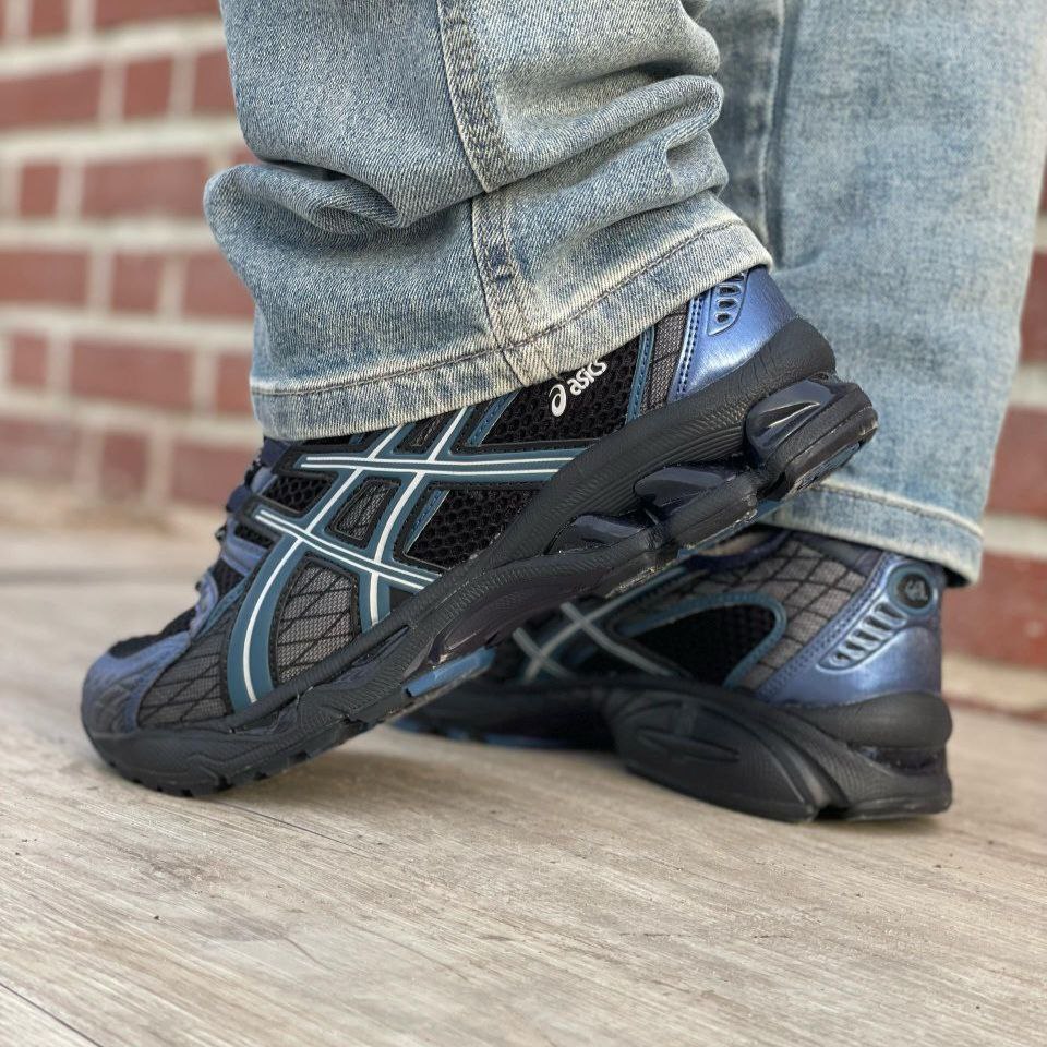 کفش اسپرت اسیکس ژل نیمباس 10.1 مستر مردانه کفش اسپرت اسیکس ژل نیمباس 10.1 مستر مردانه