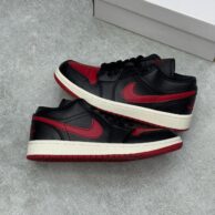 کتونی نایک جردن وان لو مشکی قرمز زنانه