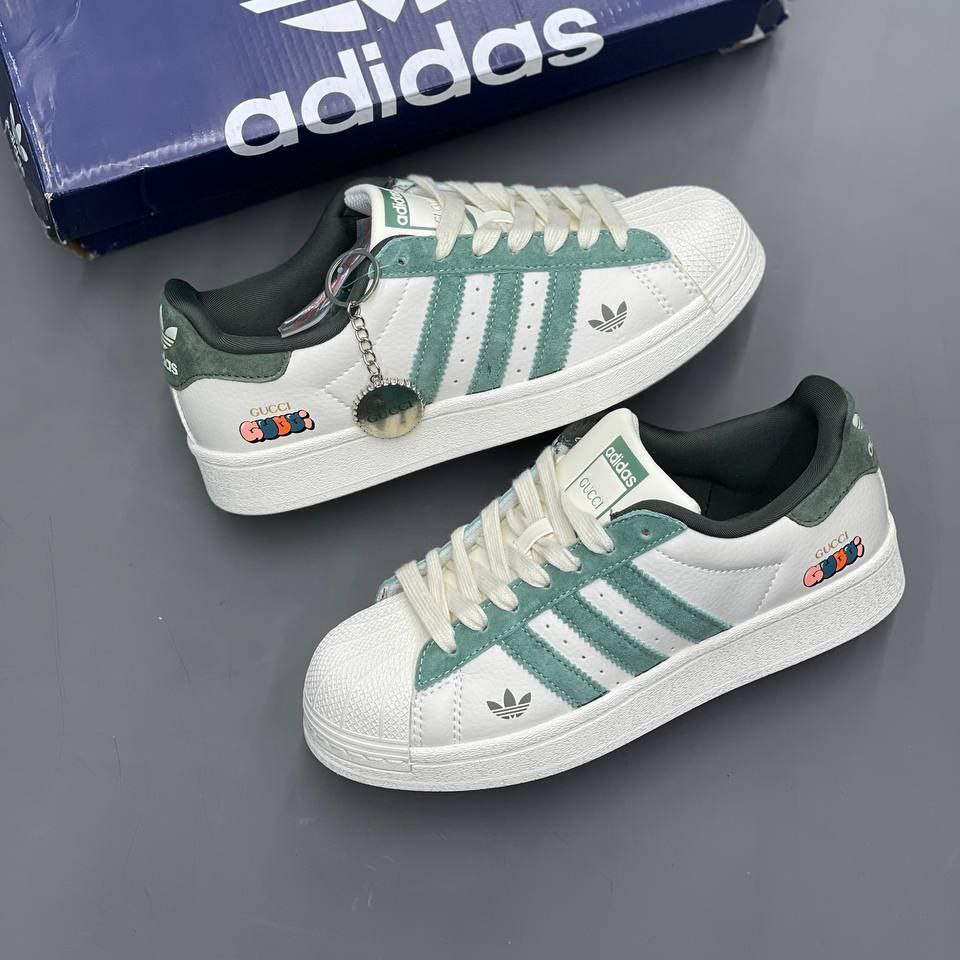 کتونی آدیداس زنانه مدل سوپر استار گوچی کتونی آدیداس زنانه مدل سوپر استار گوچی