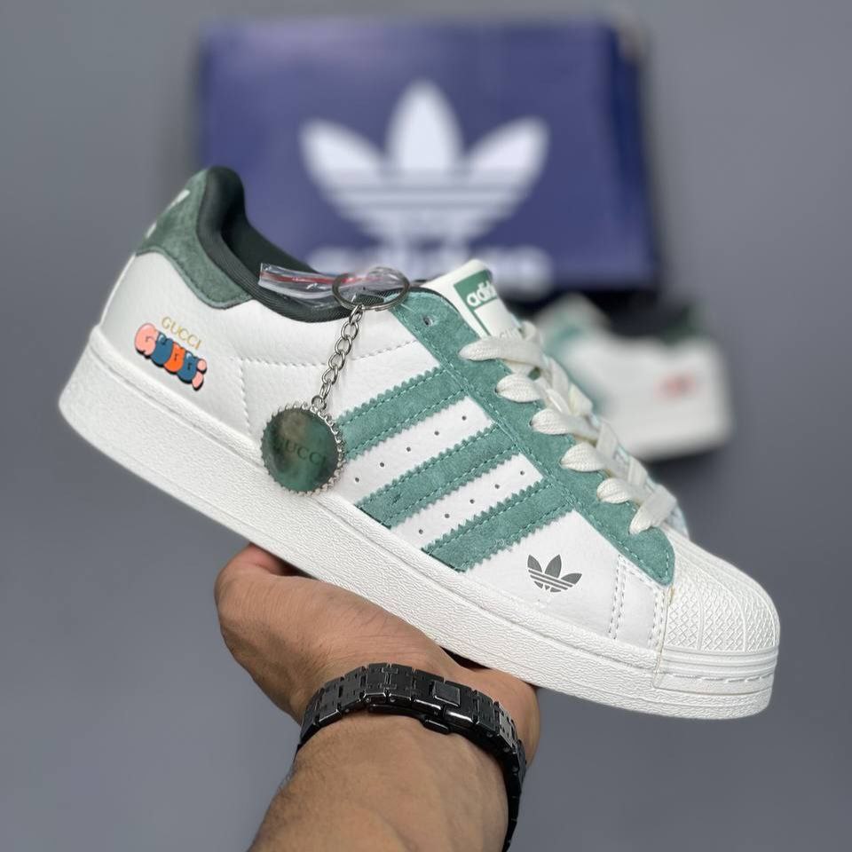 کتونی آدیداس زنانه مدل سوپر استار گوچی کتونی آدیداس زنانه مدل سوپر استار گوچی