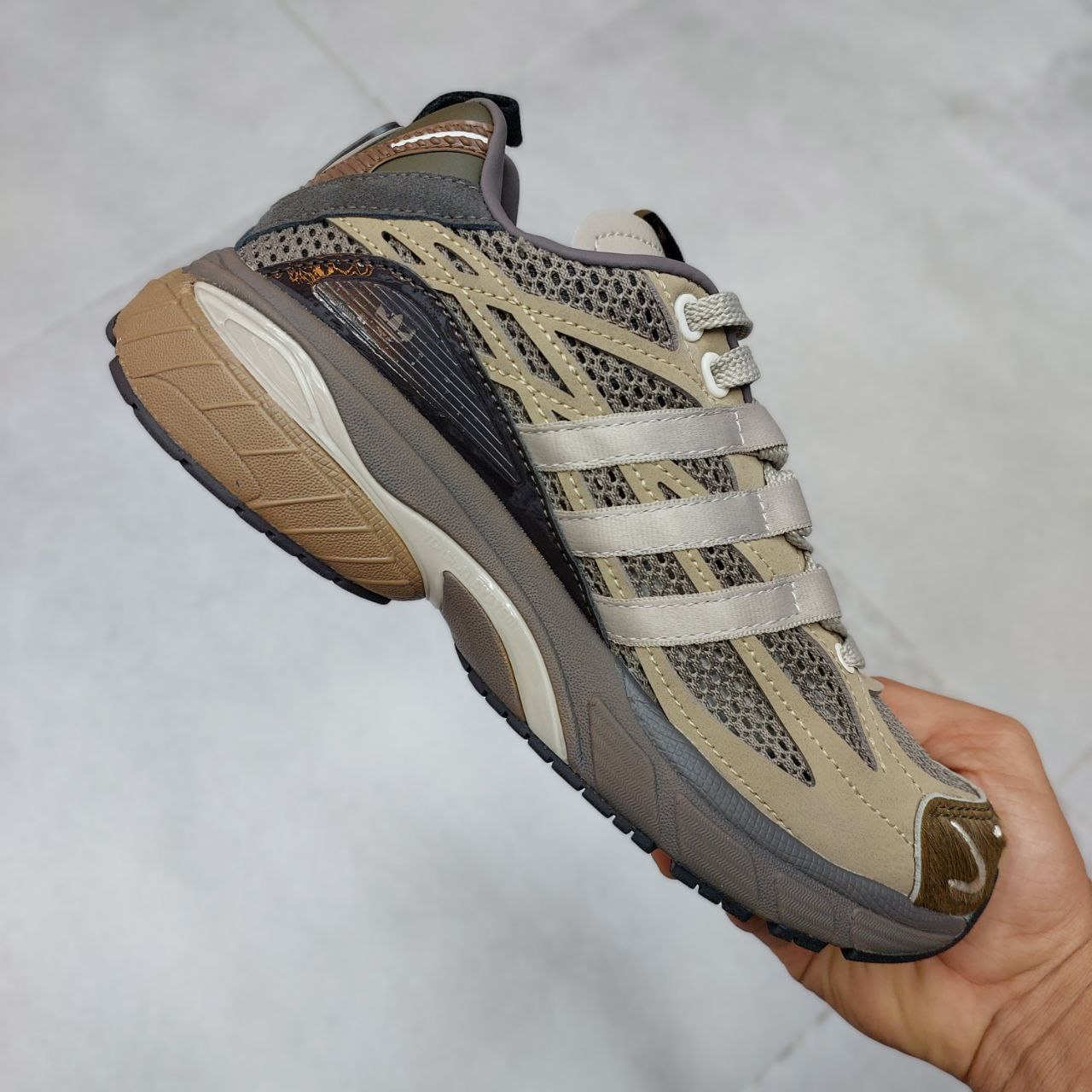 کفش آدیداس مردانه مدل sftm 004 کفش آدیداس مردانه مدل sftm 004