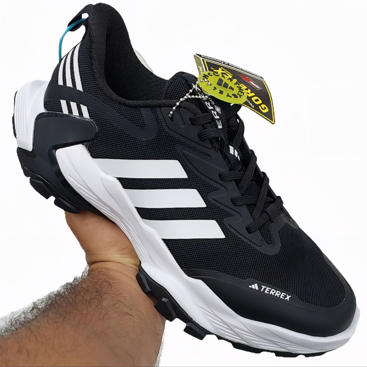 کفش آدیداس مردانه مدل ترکس ضدآب کفش آدیداس مردانه مدل ترکس ضدآب