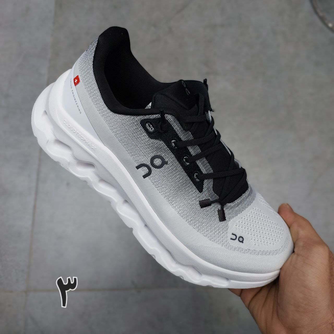 کتونی آن زنانه مدل رانینگ کلود تیلت کتونی آن زنانه مدل رانینگ کلود تیلت