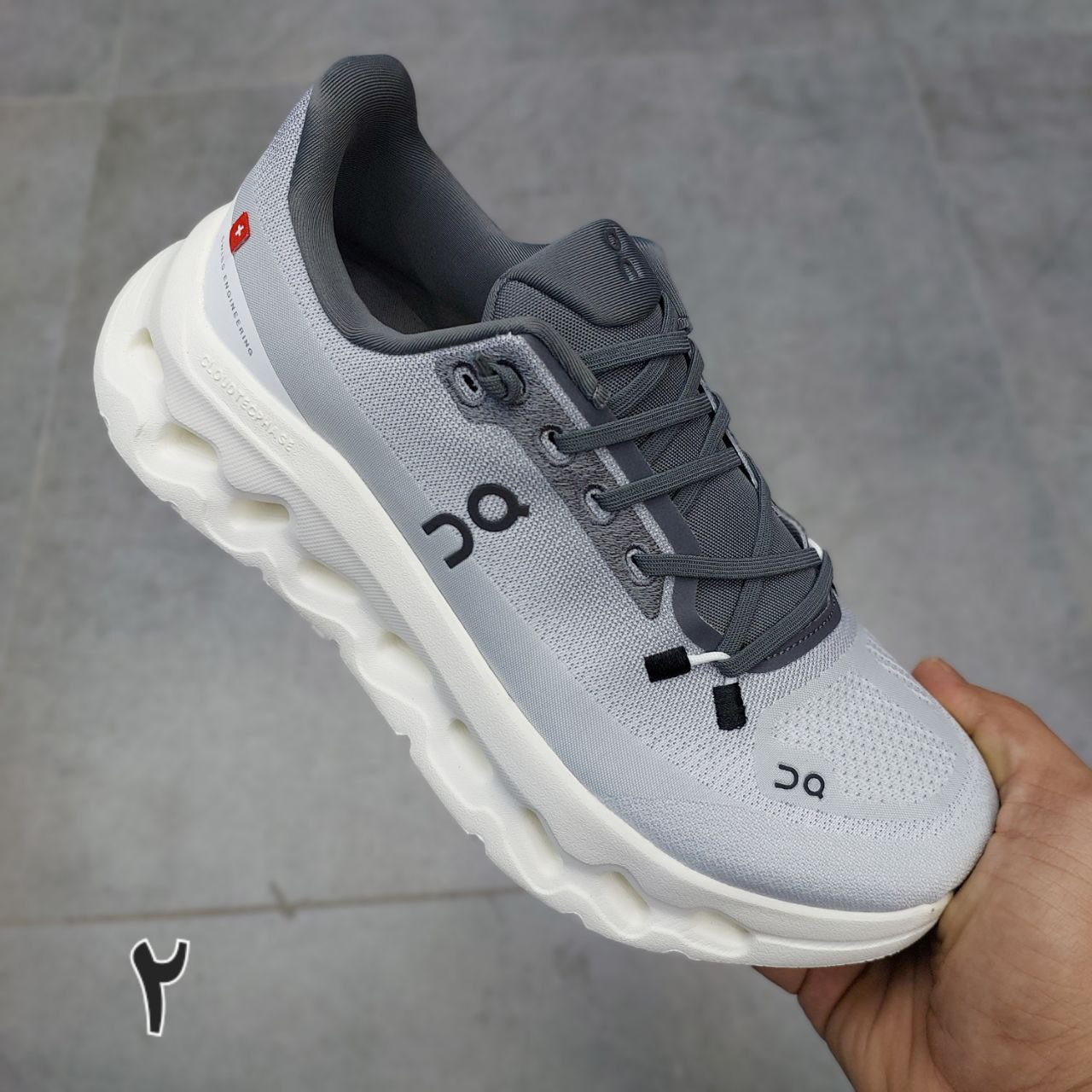 کتونی آن زنانه مدل رانینگ کلود تیلت کتونی آن زنانه مدل رانینگ کلود تیلت