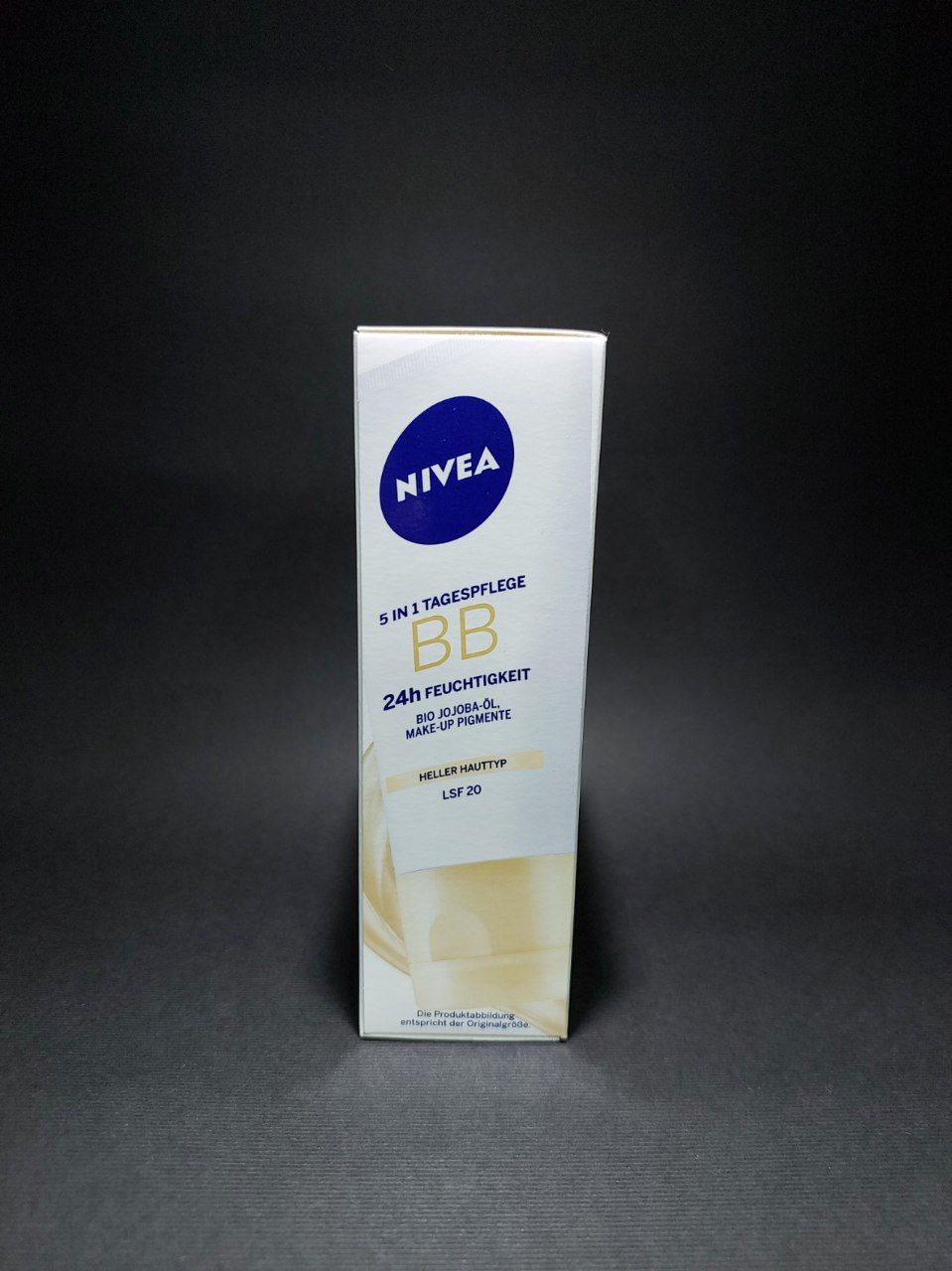 بی بی کرم ۵ کاره نیوآ با آبرسانی ۲۴ ساعته – مخصوص پوست روشن با SPF 20 بی بی کرم ۵ کاره نیوآ با آبرسانی ۲۴ ساعته – مخصوص پوست روشن با SPF 20