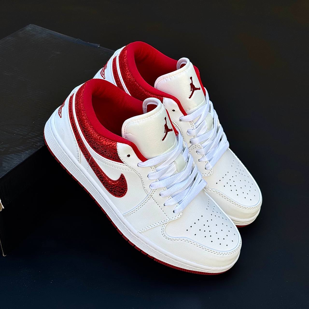 کتونی نایک ایر جردن زنانه مدل وان لو رابی کتونی نایک ایر جردن زنانه مدل وان لو رابی