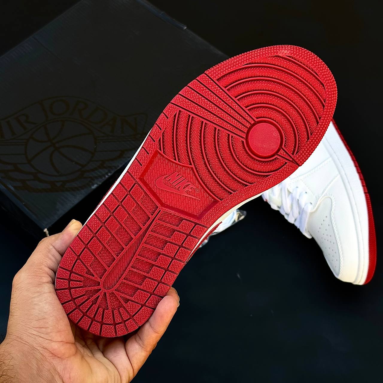 کتونی نایک ایر جردن زنانه مدل وان لو رابی کتونی نایک ایر جردن زنانه مدل وان لو رابی