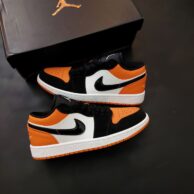 کفش نایک ایر جردن مردانه مدل وان لو نارنجی مشکی مستر