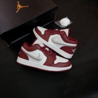 کتونی نایک ایر جردن مردانه مدل وان زرشکی سفید مستر