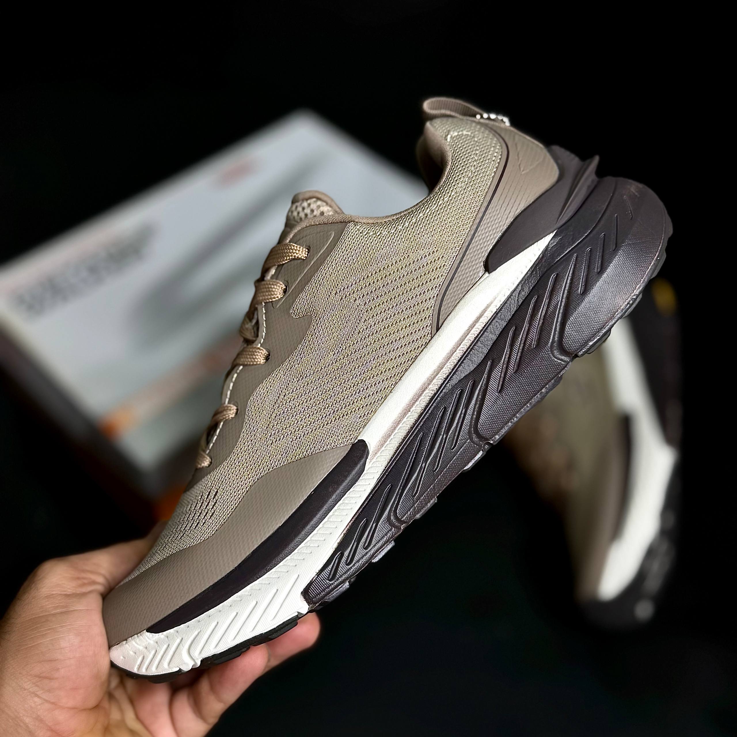 کتونی اسکیچرز مردانه کتونی اسکیچرز مردانه