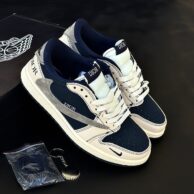 کفش نایک ایر جردن مردانه مدل تراویس اسکات دیور آبی سفید مستر