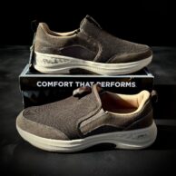 کفش اسپرت اسکیچرز مردانه اولترا گو بدون بند