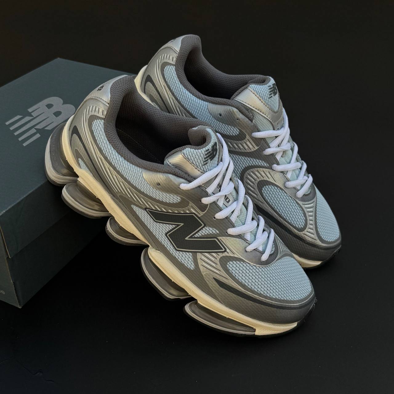 کتونی نیوبالانس 2000 مردانه کتونی نیوبالانس 2000 مردانه