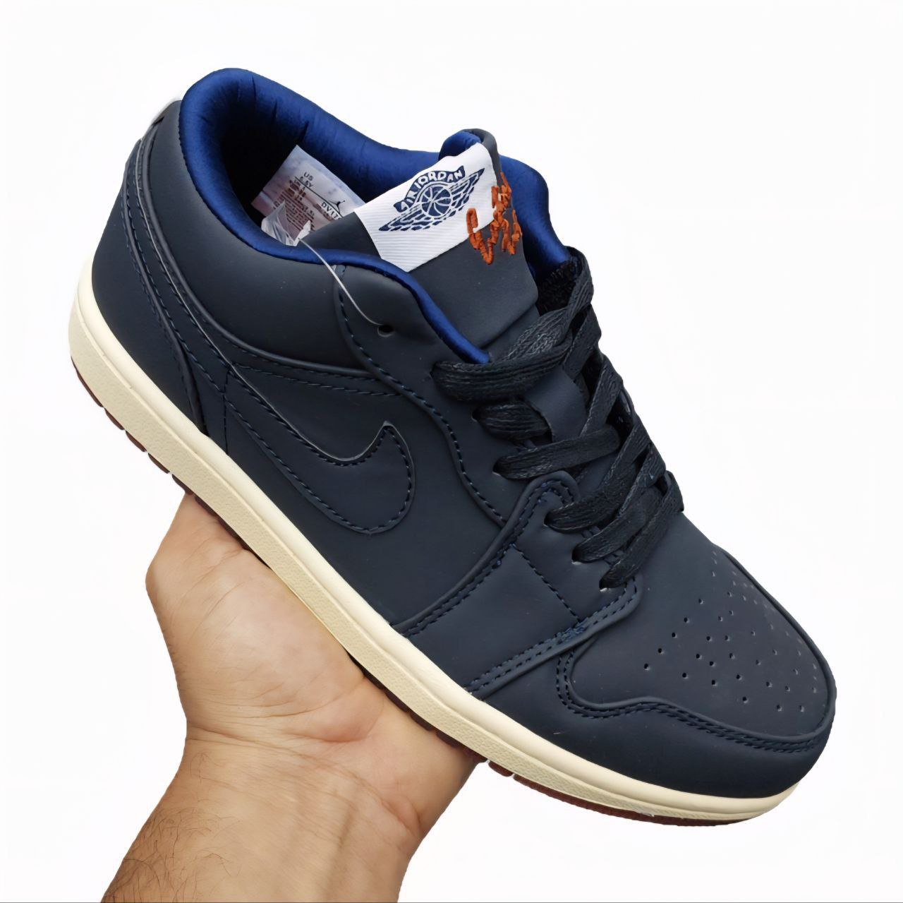 کتونی نایک ایر جردن زنانه مدل سرمه ای کتونی نایک ایر جردن زنانه مدل سرمه ای