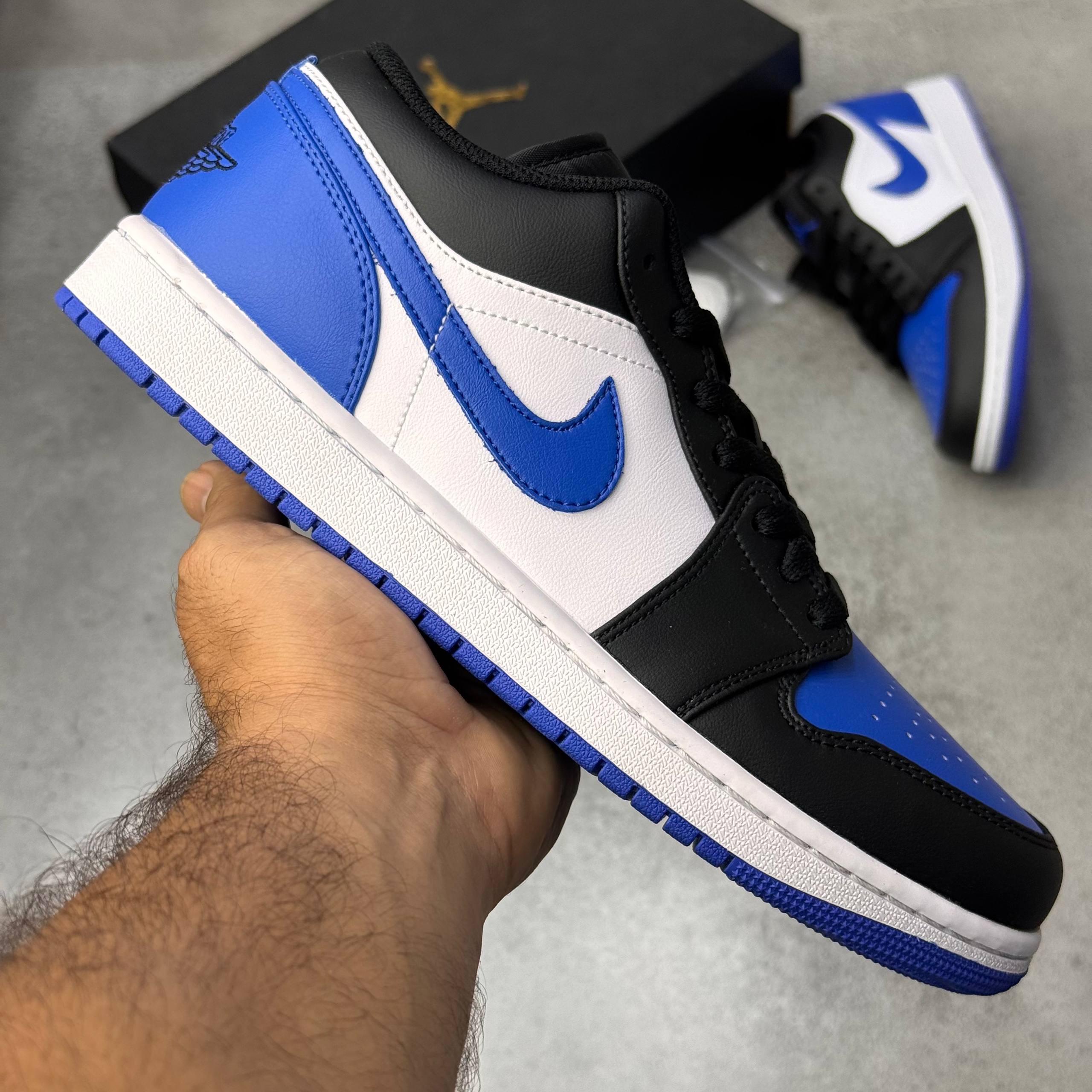 کتونی نایک زنانه مدل جردن ۱ رویال توو آبی مشکی کتونی نایک زنانه مدل جردن ۱ رویال توو آبی مشکی