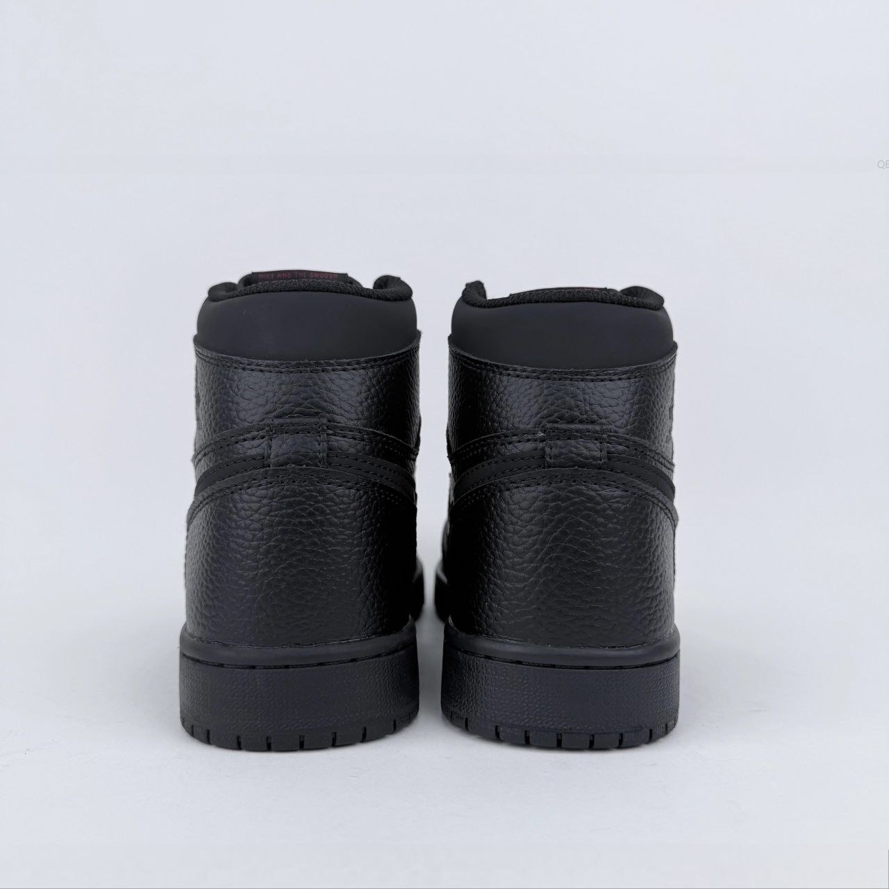 کفش نایک ایر جردن وان مردانه مدل ساقدار تمام مشکی سایز بزرگ کفش نایک ایر جردن وان مردانه مدل ساقدار تمام مشکی سایز بزرگ